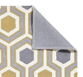 Dimond Pattern Hand Tufted Carpet